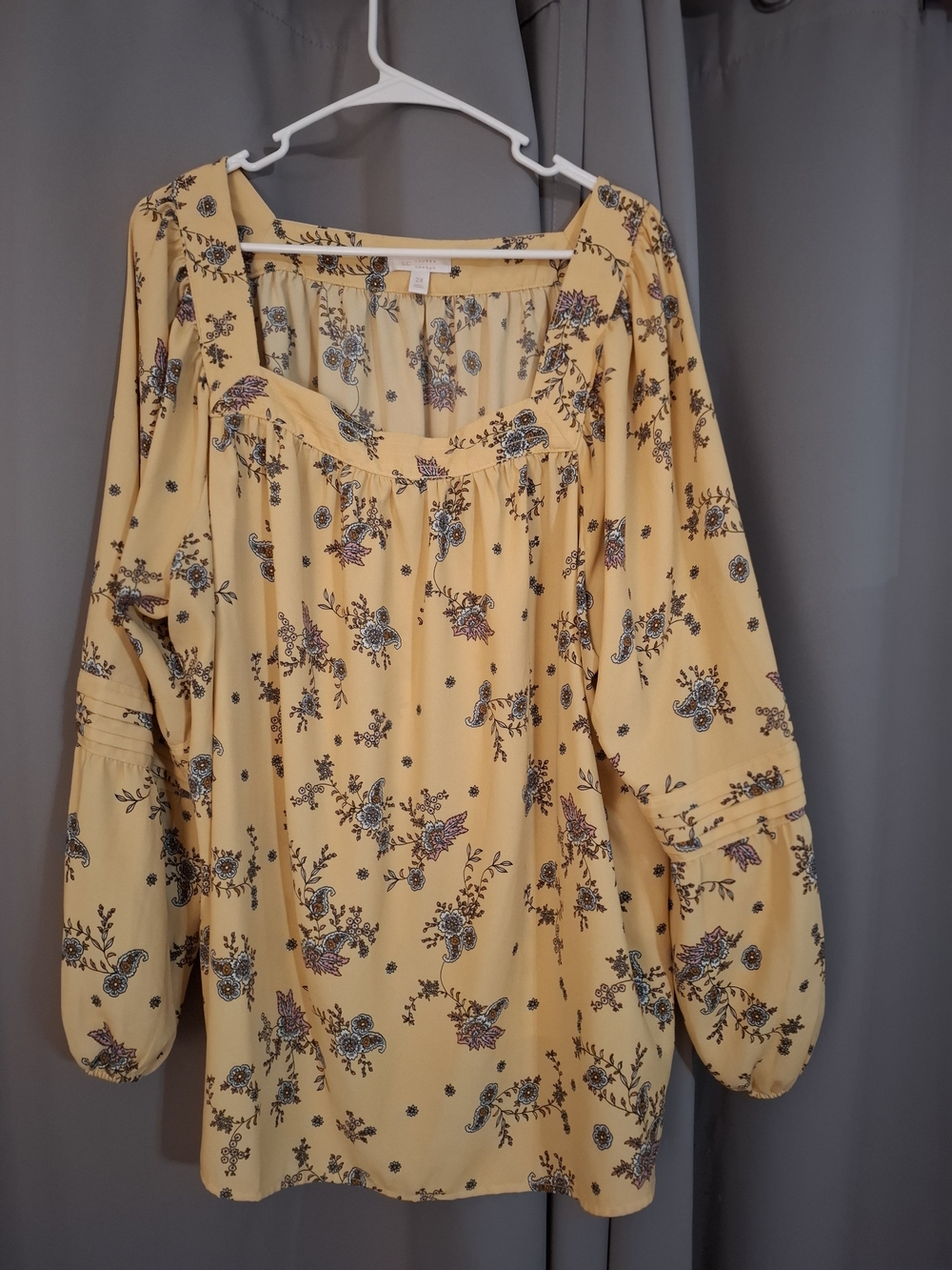 LC Lauren Conrad Yellow Floral Peasant Blouse